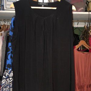 Black sleeveless shell